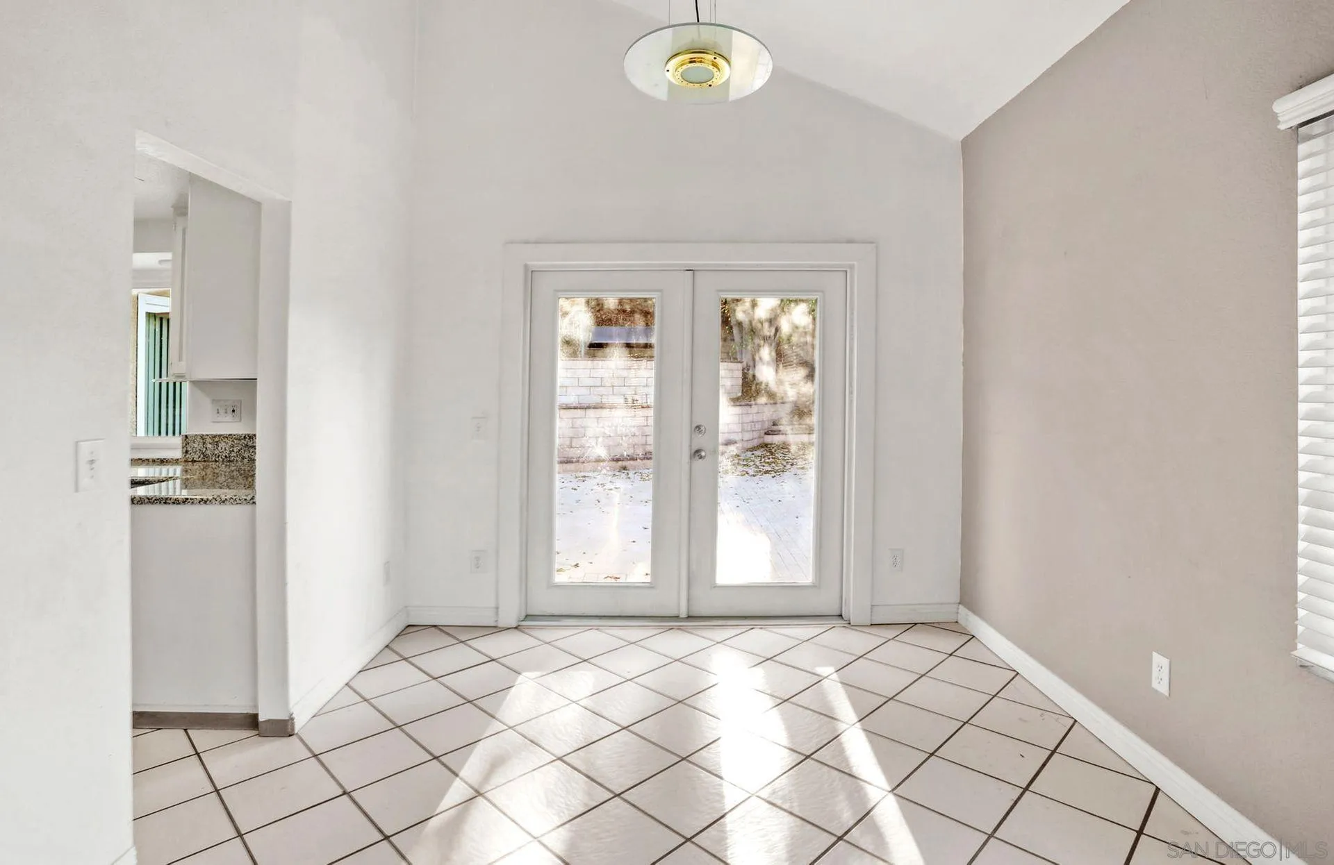 8333 Oconnell Road El Cajon, CA 92021 - Photo 18 of 32 a view of an empty room and window