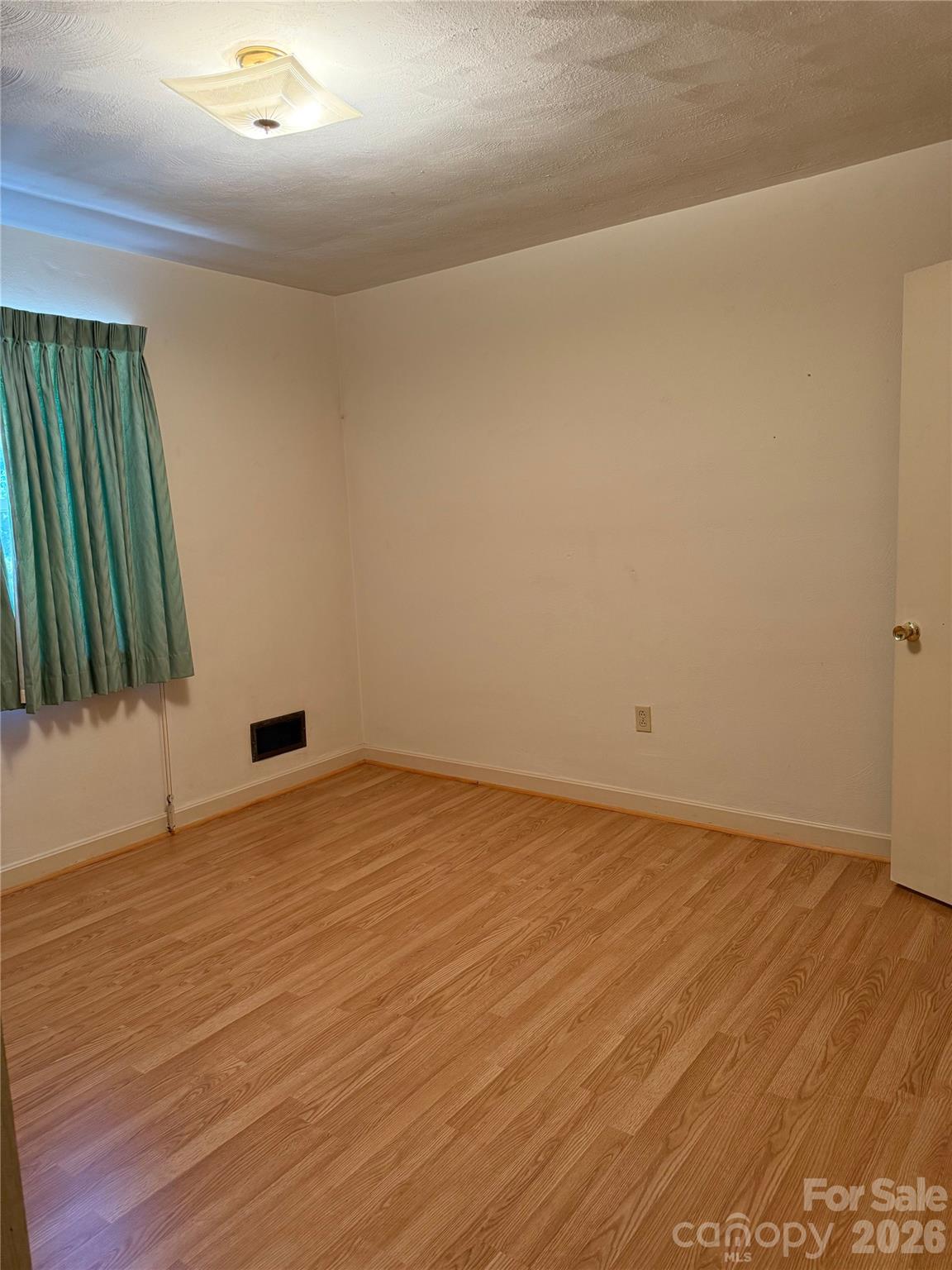 3532 16th Street Northeast, Unit 1 Hickory, NC 28601 - Photo 23 of 43