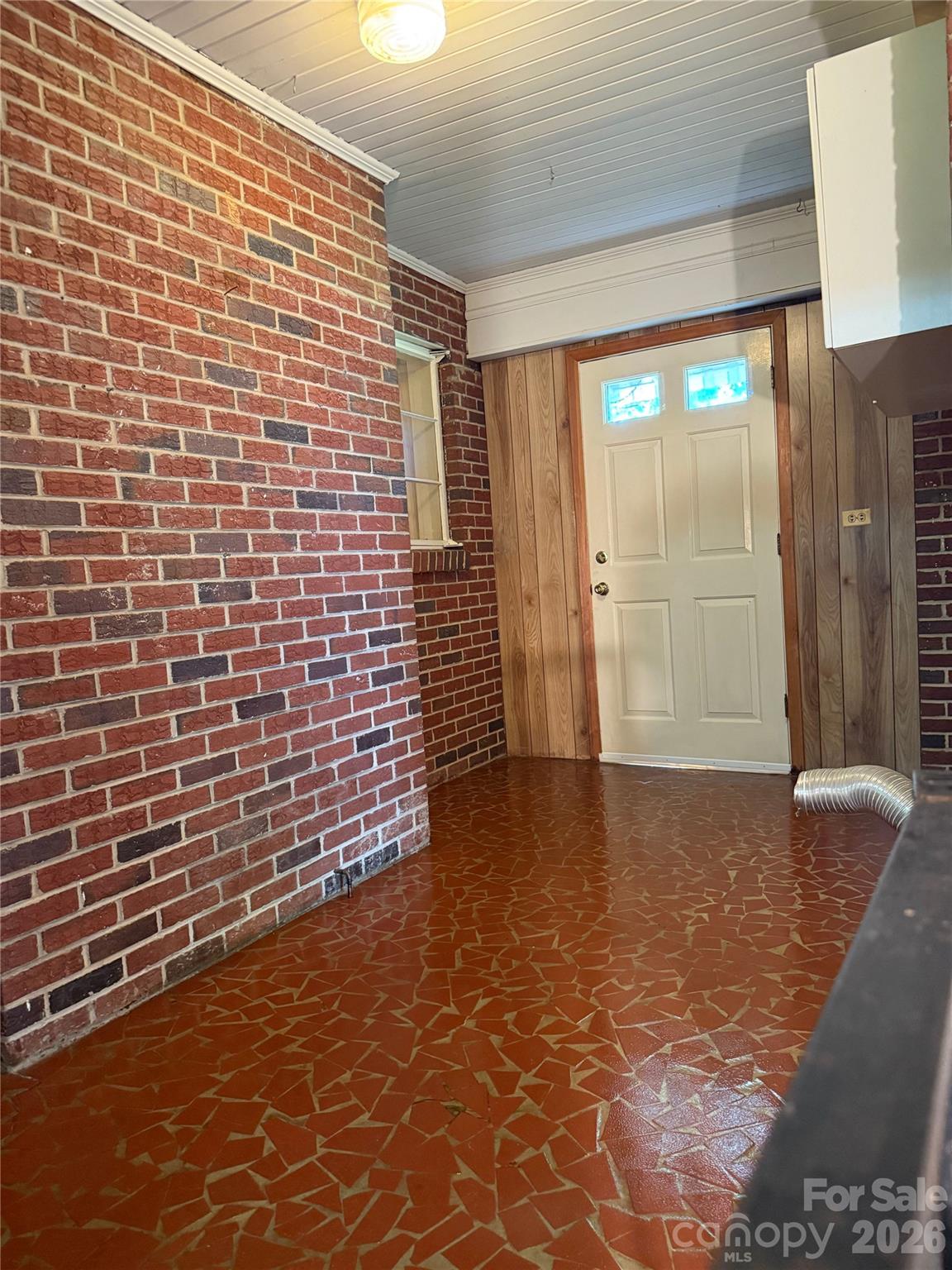 3532 16th Street Northeast, Unit 1 Hickory, NC 28601 - Photo 34 of 43 a view of an empty room