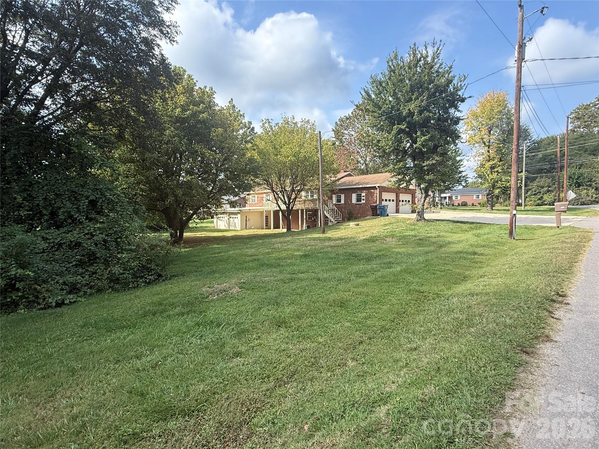 3532 16th Street Northeast, Unit 1 Hickory, NC 28601 - Photo 4 of 43