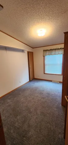 $125,000 | 1104 East 18 1/2 Street, Albert Lea, MN 56007