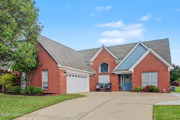 $349,900 | 1262 Greenwich Drive, Hernando, MS 38632