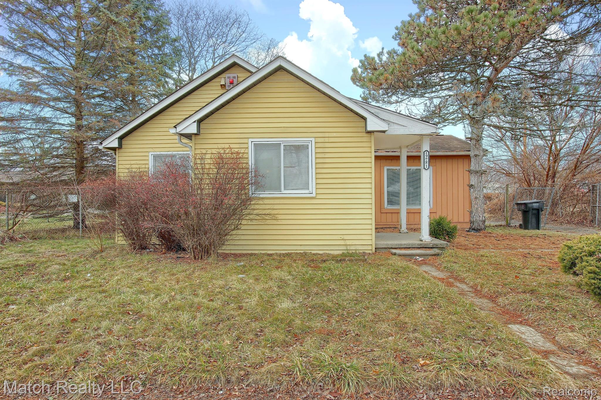 19781 Evergreen Road Detroit, MI 48219 - Photo 1 of 22 Gallery Image 1