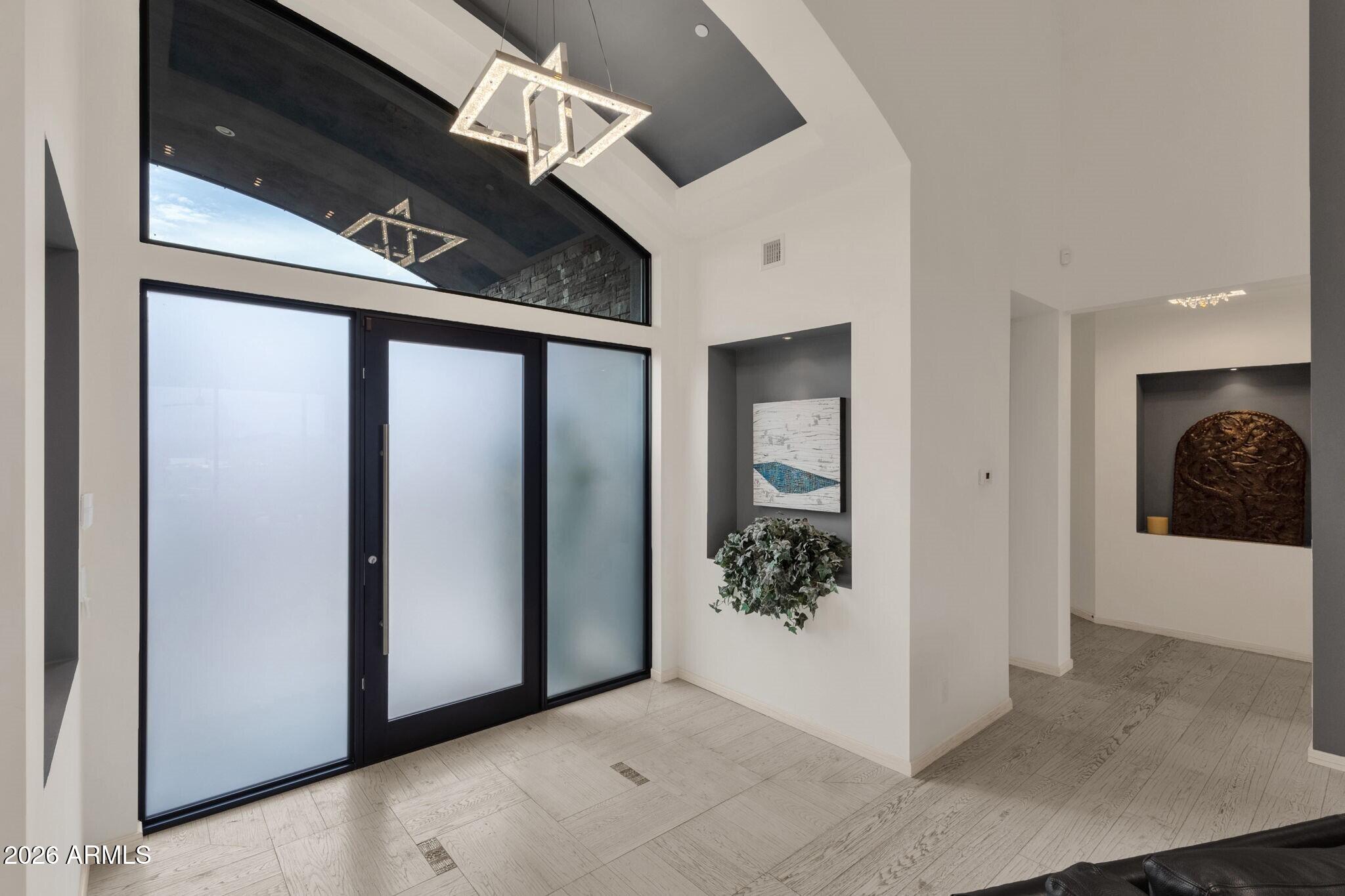 9547 Rock Ridge Trail Fountain Hills, AZ 85268 - Photo 7 of 68 007_Foyer