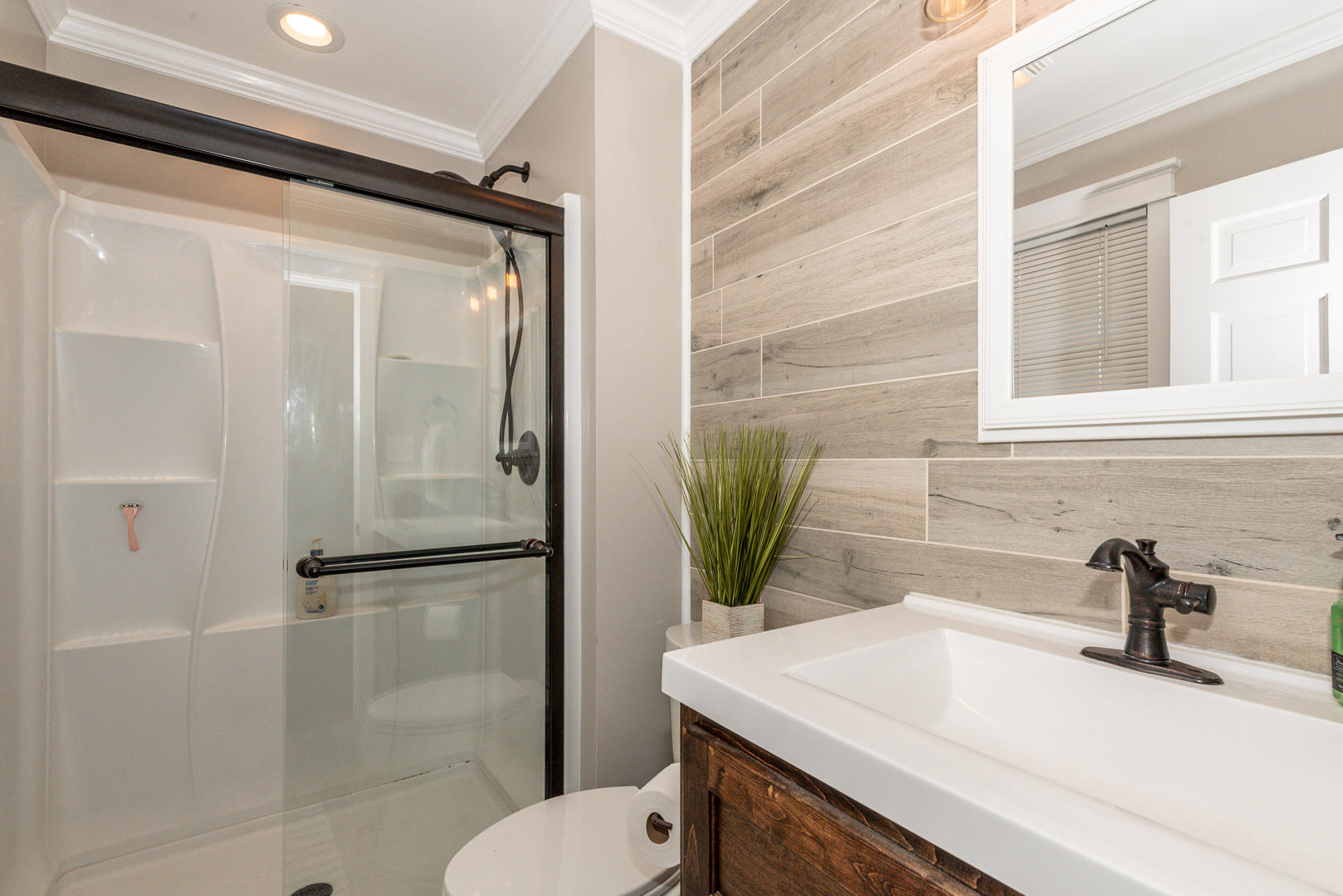 4404 Mascarene Road Knoxville, TN 37921 - Photo 24 of 29 Ma bath guest