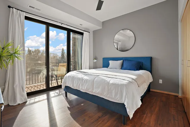 $279,900 | 4525 Park Commons Drive, Unit 320, St. Louis Park, MN 55416