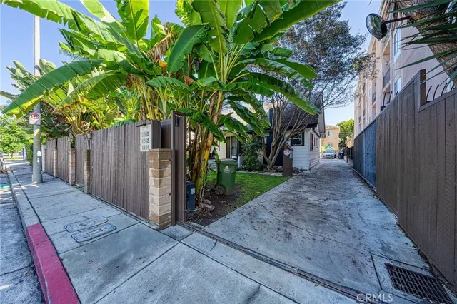 $4,000 | 1244 North Las Palmas Avenue, Los Angeles, CA 90038