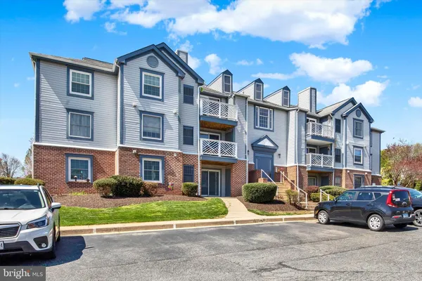 $205,000 | 200 Oak Leaf Circle, Unit 200L, Abingdon, MD 21009