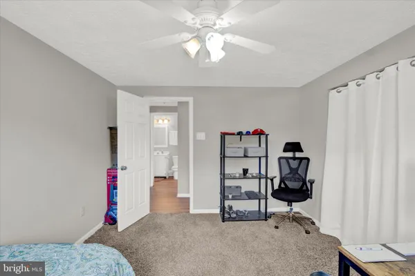 $205,000 | 200 Oak Leaf Circle, Unit 200L, Abingdon, MD 21009