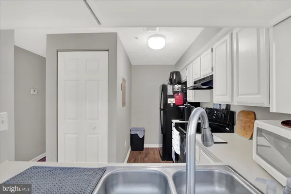 $205,000 | 200 Oak Leaf Circle, Unit 200L, Abingdon, MD 21009