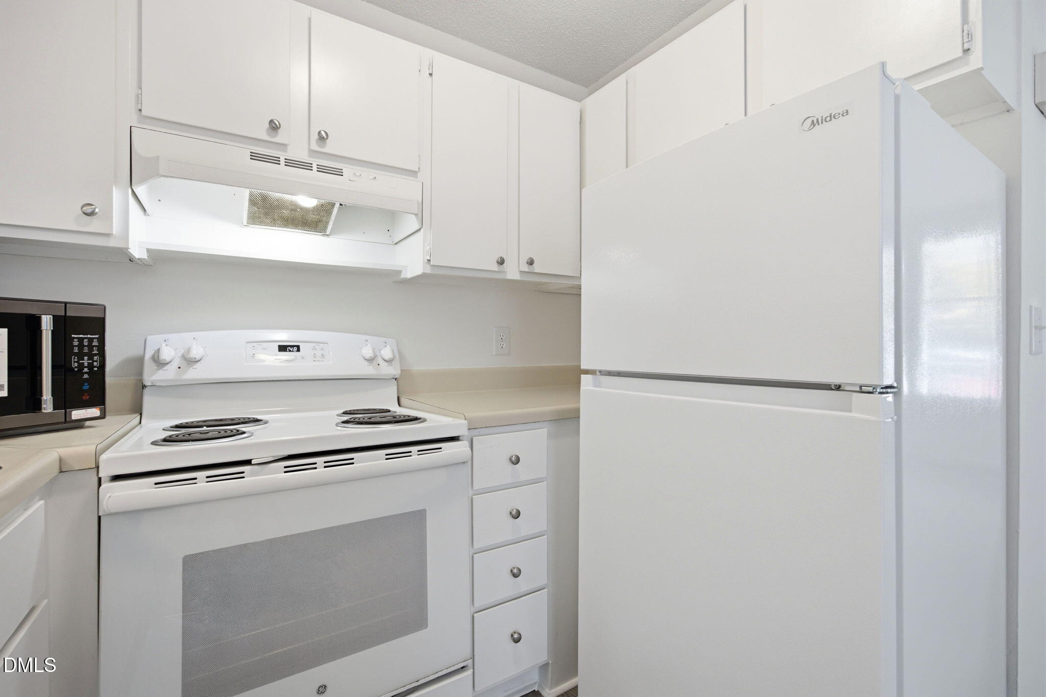1305 Filmore Street Raleigh, NC 27605 - Photo 23 of 45 26-web-or-mls-IMG_6471_edit