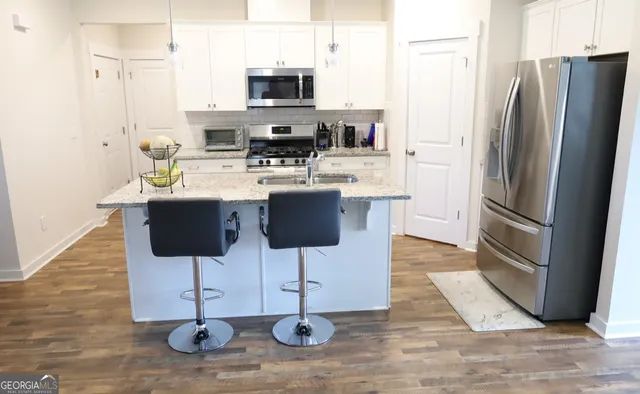 $2,550 | 2845 Long Shadow Court, Snellville, GA 30078