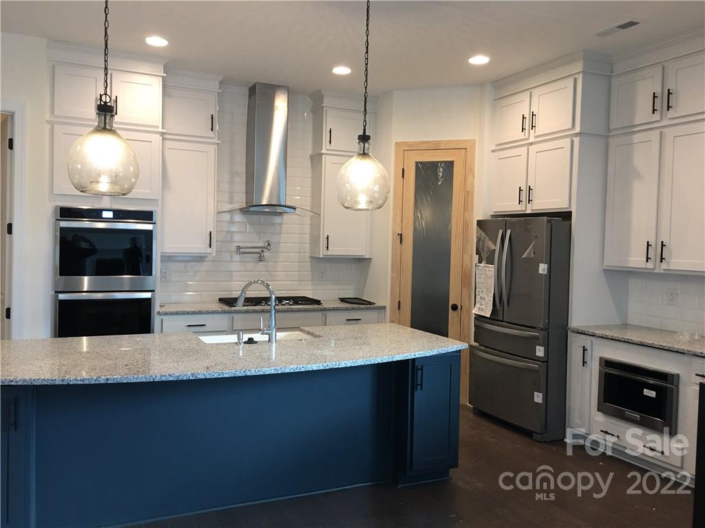 1266 Rae Court, Unit 3 Denver, NC 28037 - Photo 4 of 15 Gallery Image 4