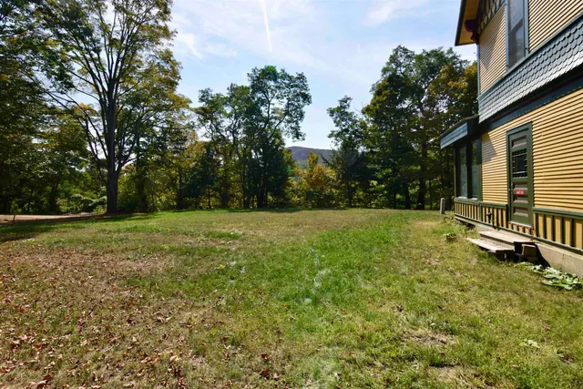 $530,000 | 28 Fairview Terrace, Royalton, VT 05068