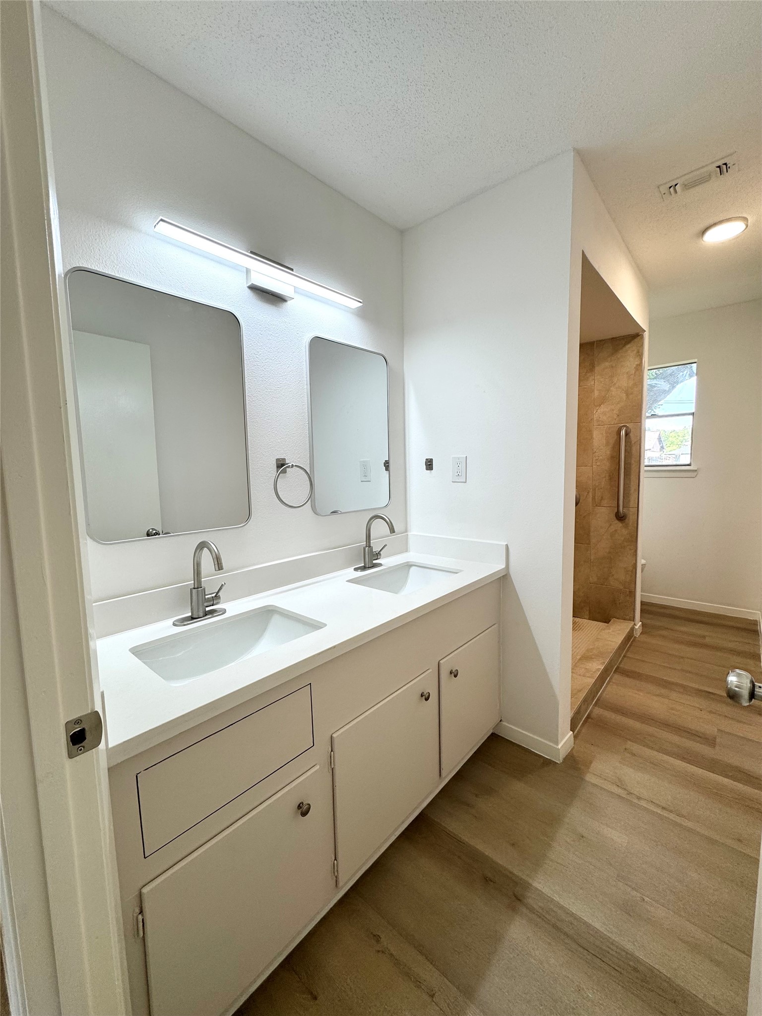2126 Ripple Creek Drive Rosenberg, TX 77471 - Photo 7 of 8 Gallery Image 7