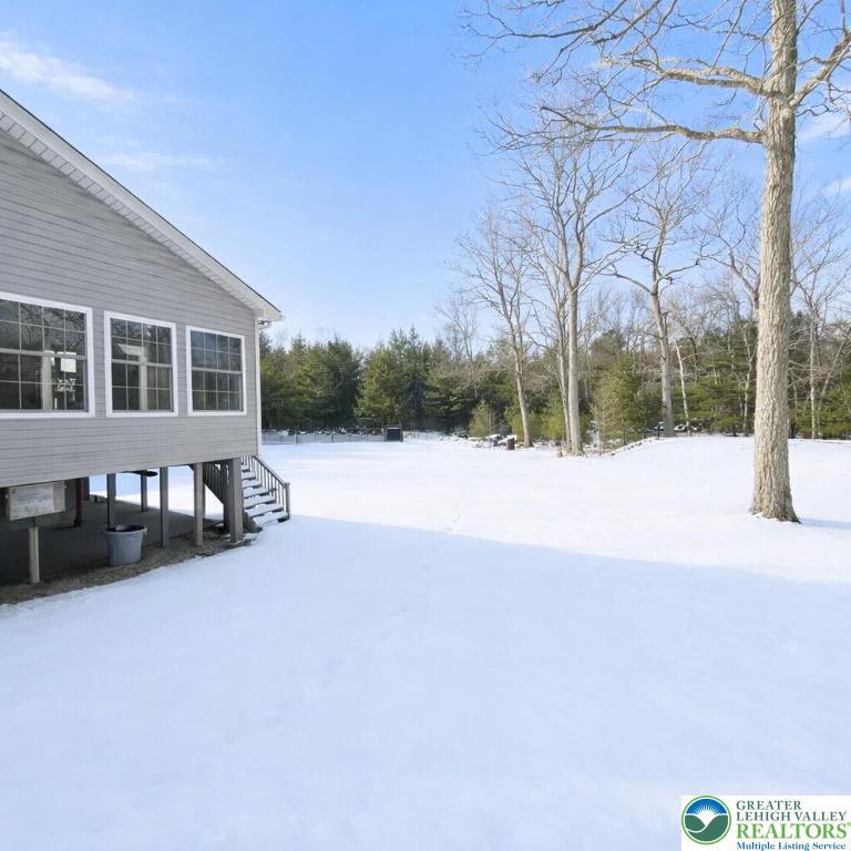 162 Oak Ridge Drive Milford, PA 18337 - Photo 33 of 37