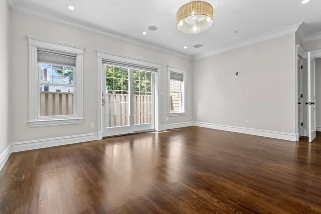 $7,500 | 161 Tudor Street, Unit 4A, Boston, MA 02127