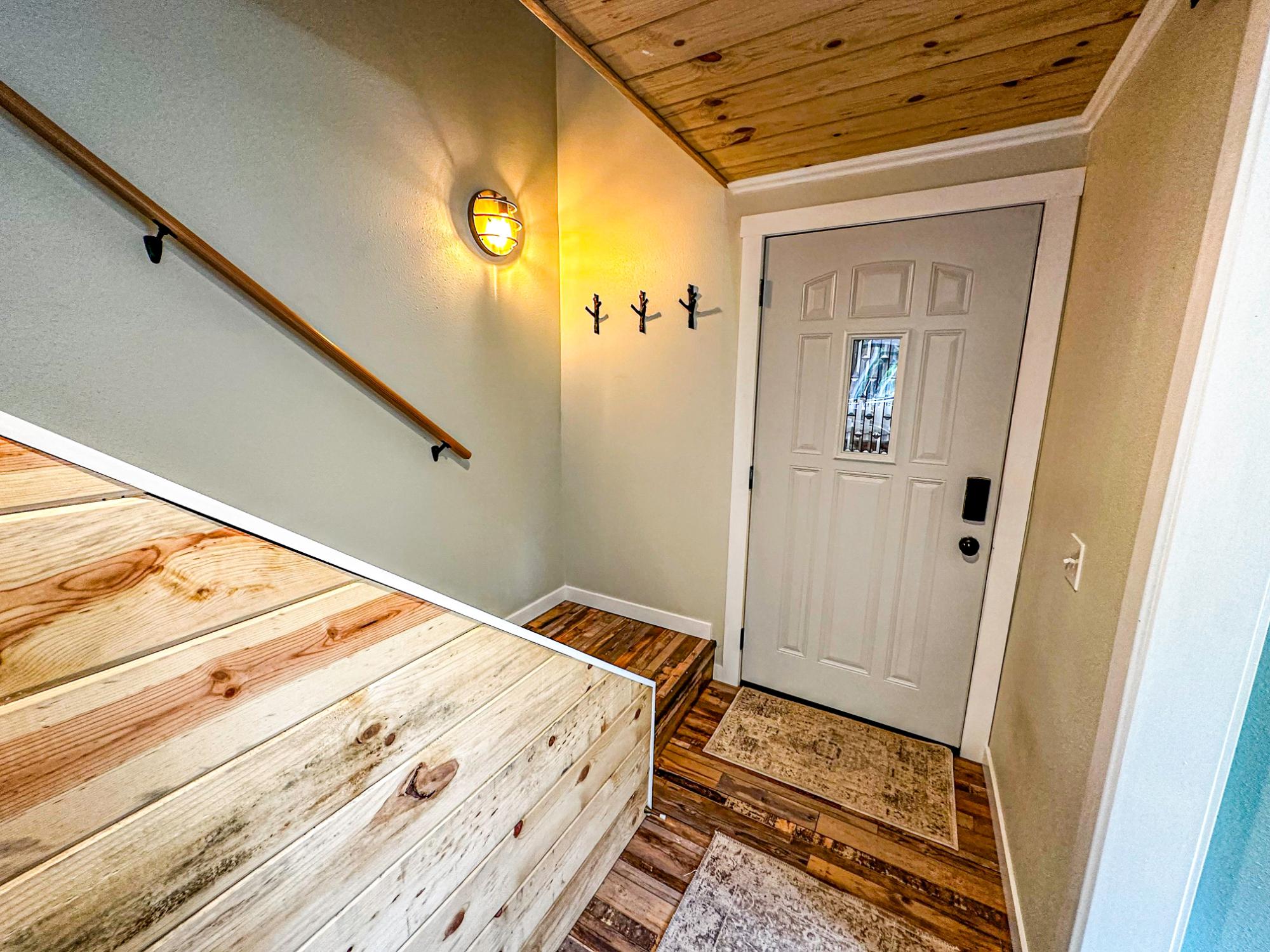 N7573 East Dover Road Phillips, WI 54555 - Photo 11 of 99 Gallery Image 11