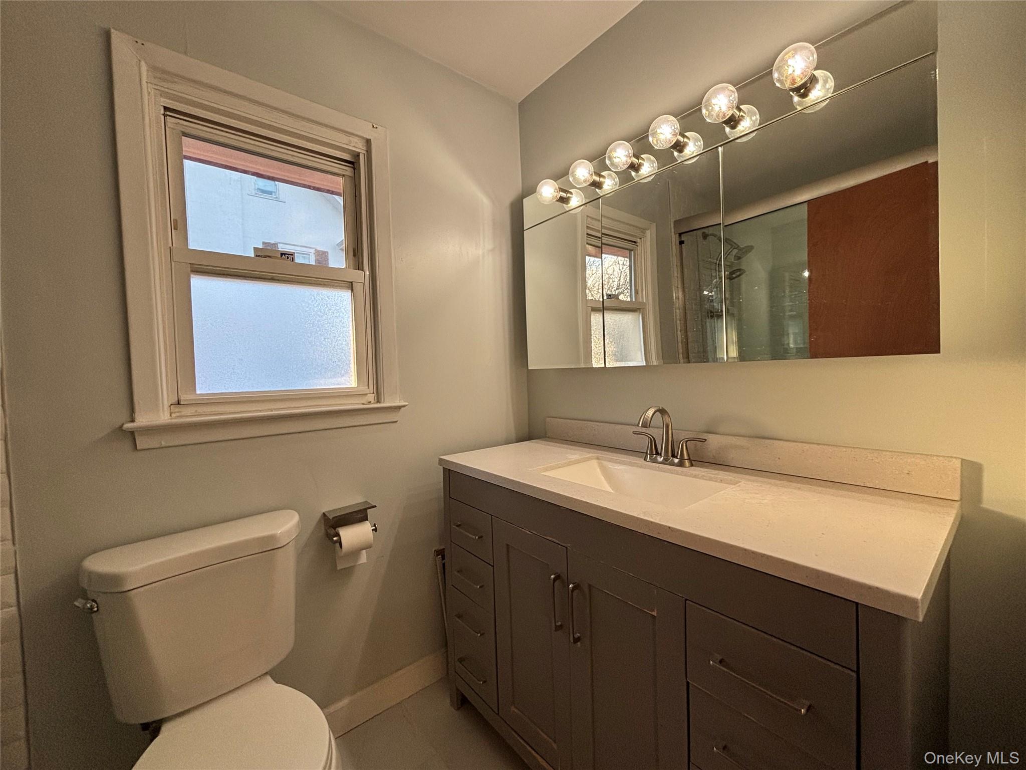11 Muir Place New Rochelle, NY 10801 - Photo 11 of 18 Bathroom Off of the Master Bedroom5' x 7'10"