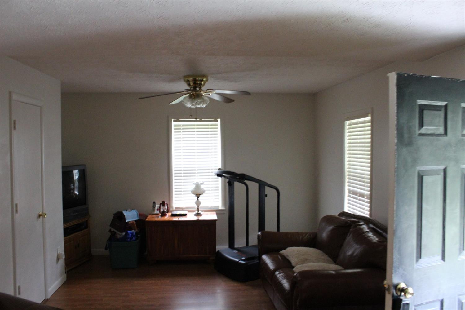 2042 Low Gap Road Mount Vernon, KY 40456 - Photo 25 of 45 Photo 25