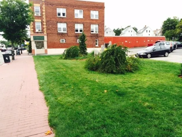 $1,466 | 15 West Broadway, Unit N, Derry, NH 03038