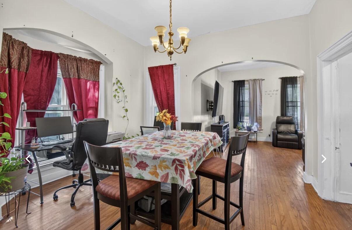 527 North Memorial Drive Racine, WI 53404 - Photo 6 of 23 IMG_0361