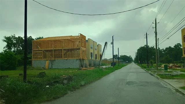 $250,000 | 0 Golden Forest Drive, Houston, TX 77091