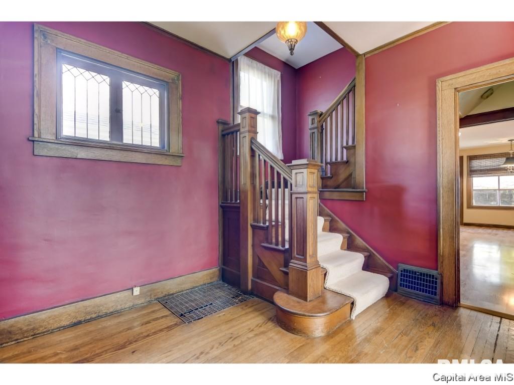 850 South State Street Springfield, IL 62704 - Photo 2 of 24