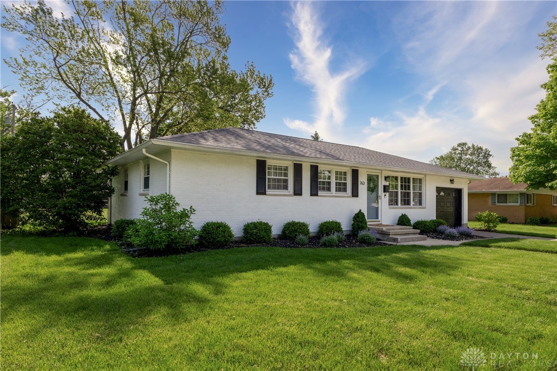 763 Lymington Road Troy, OH 45373 - Photo 3 of 28 Gallery Image 3