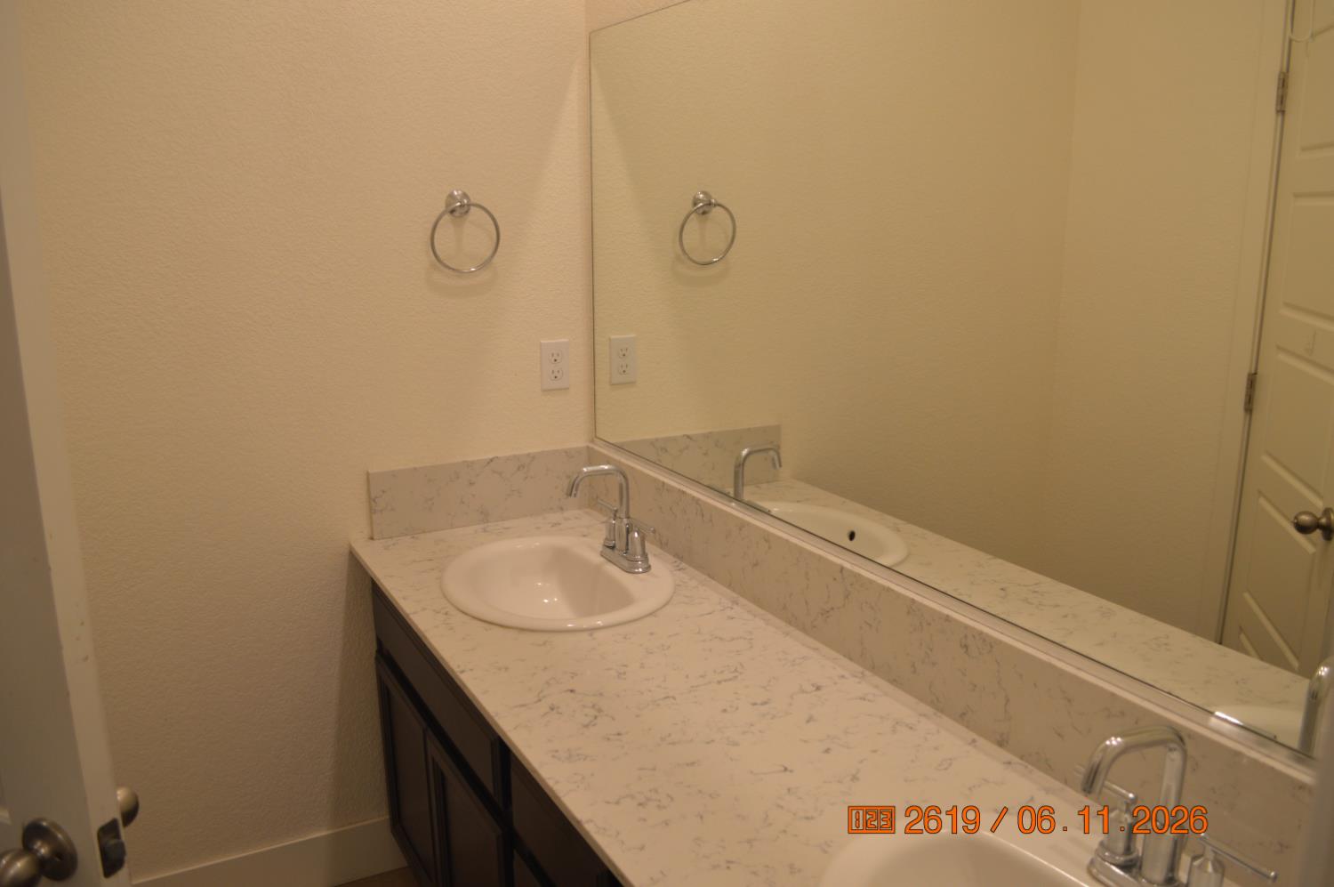 2376 Urdaneta Way Merced, CA 95340 - Photo 11 of 29