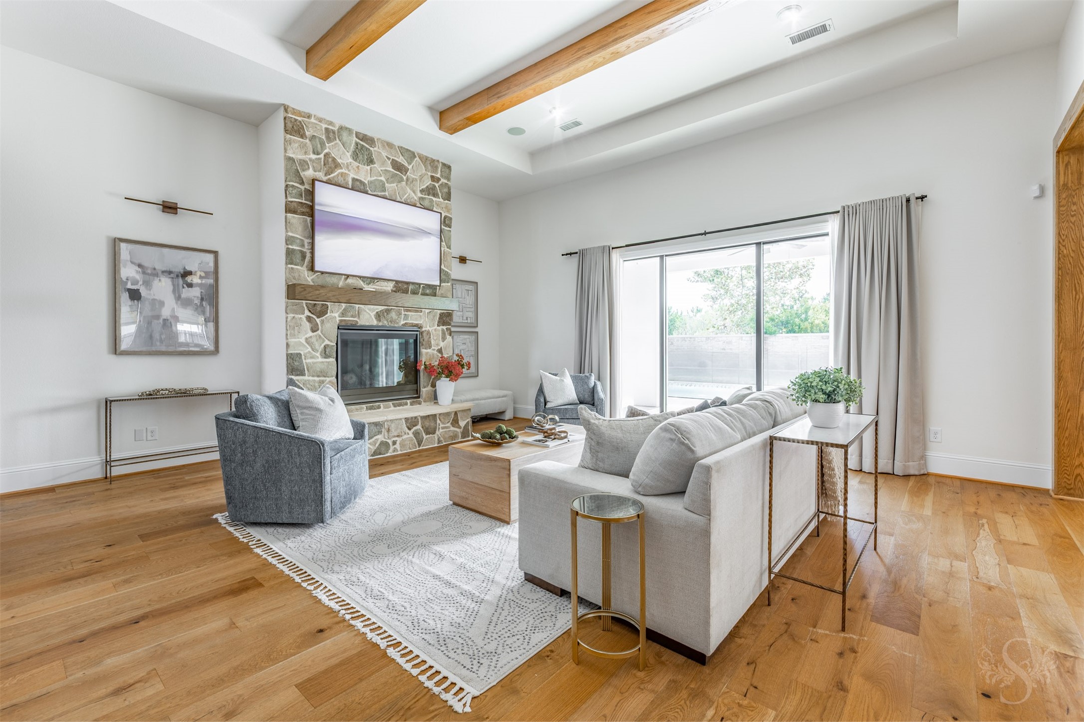 27919 Indigo Ridge Drive Fulshear, TX 77441 - Photo 14 of 50 a living room with furniture and a large window