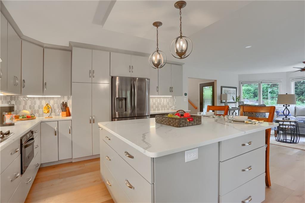 509 Sharon Road Moon Township, PA 15108 - Photo 13 of 50 Gallery Image 13