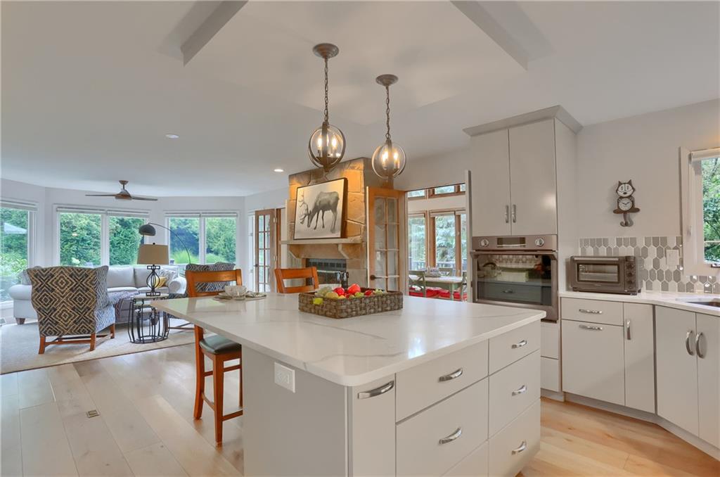 509 Sharon Road Moon Township, PA 15108 - Photo 14 of 50 Gallery Image 14