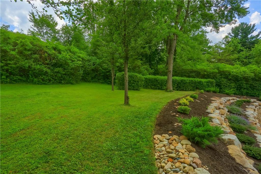 509 Sharon Road Moon Township, PA 15108 - Photo 2 of 50 Gallery Image 2