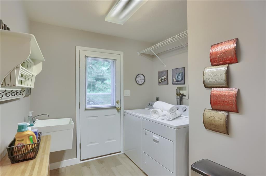 509 Sharon Road Moon Township, PA 15108 - Photo 24 of 50 Gallery Image 24