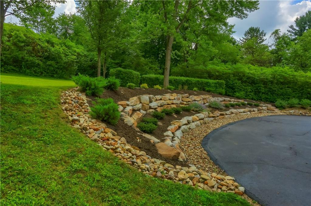 509 Sharon Road Moon Township, PA 15108 - Photo 48 of 50 Gallery Image 48