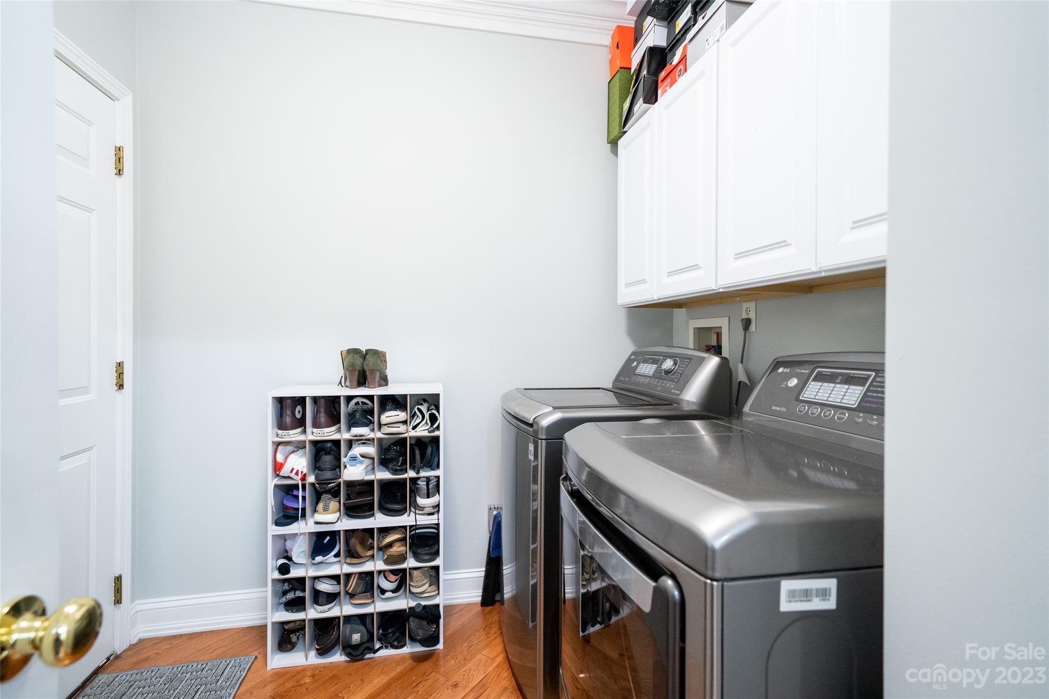 67 Walnut Crest Road Fletcher, NC 28732 - Photo 15 of 36 a utility room with dryer and washer