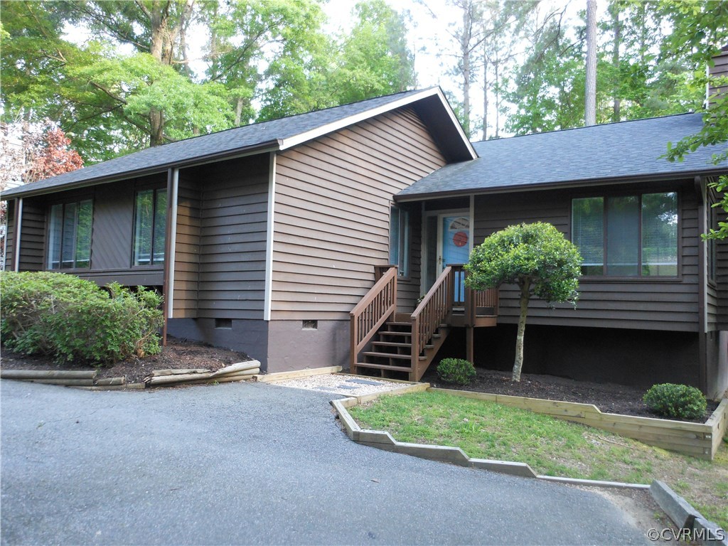 3302 Broad Oaks Road Midlothian, VA 23112 - Photo 1 of 18 3302 Broad Oaks in Brandermill