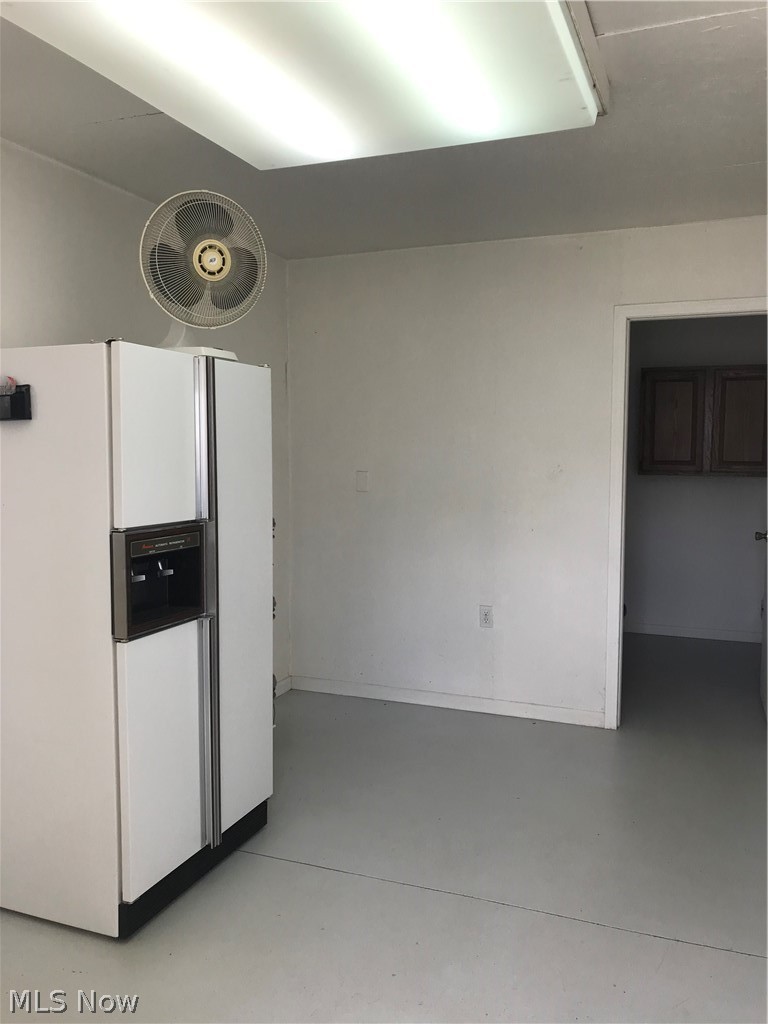 3501 Yost Road Litchfield, OH 44253 - Photo 10 of 35 Entrance to shop / Kitchenette area in 44' x 40' Outbuilding.