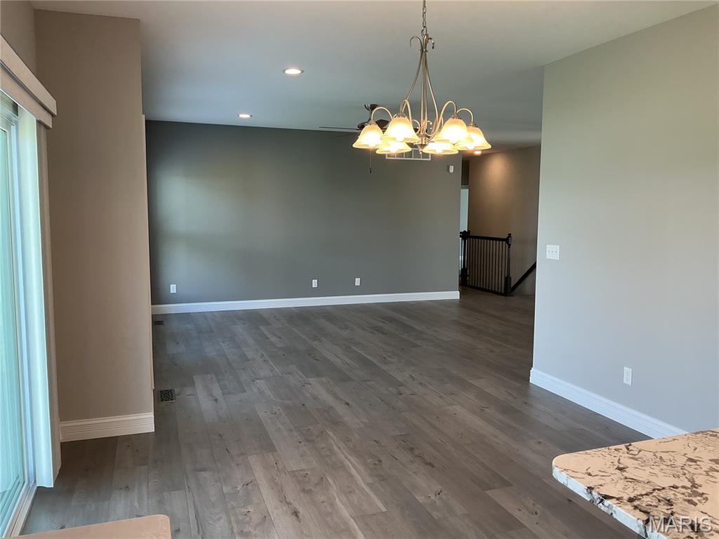 2906 Shirley Close Road Washington, MO 63090 - Photo 14 of 51