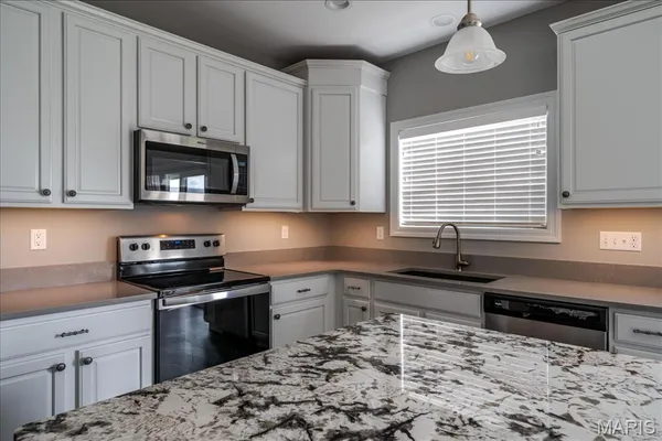 $435,000 | 2906 Shirley Close Road, Washington, MO 63090