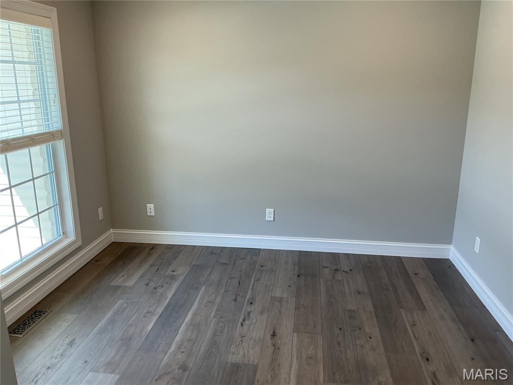 2906 Shirley Close Road Washington, MO 63090 - Photo 9 of 51