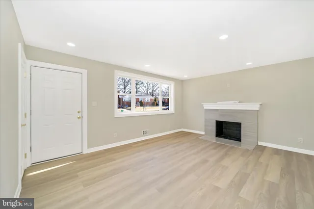 $3,200 | 7103 Loch Raven Road, Temple Hills, MD 20748