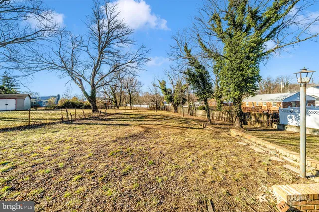 $3,200 | 7103 Loch Raven Road, Temple Hills, MD 20748