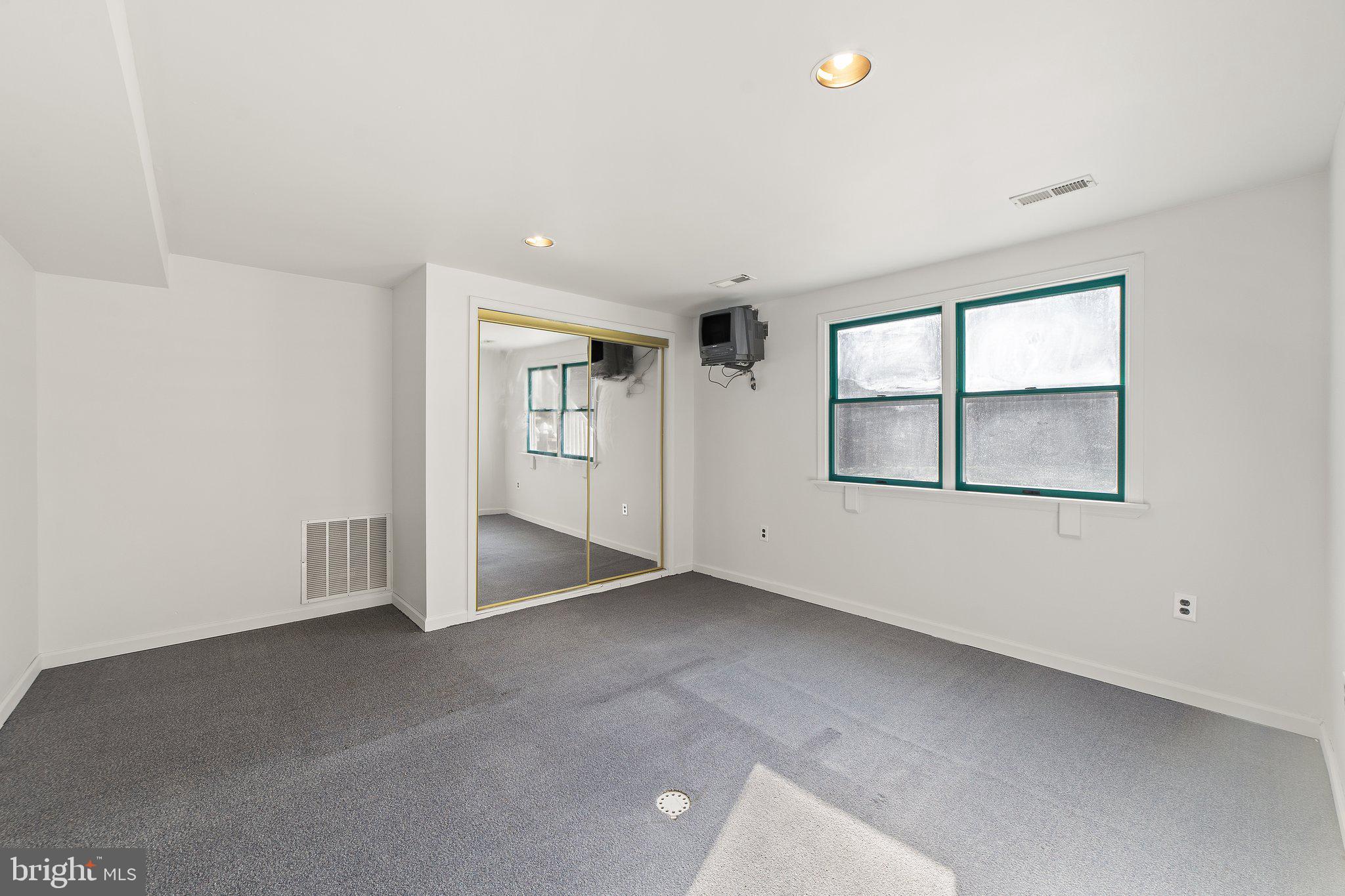 2227 Beaver Dam Road Midland, VA 22728 - Photo 41 of 71 Gallery Image 41