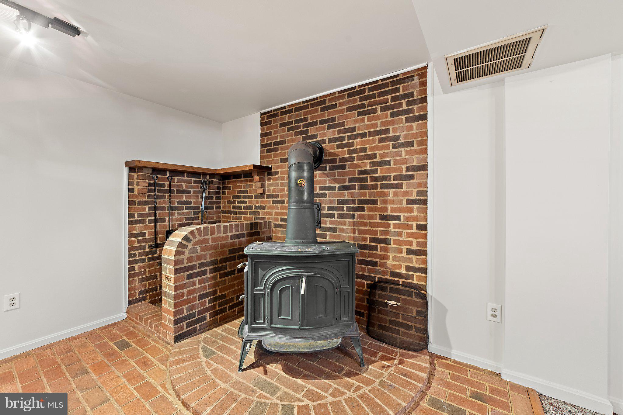 2227 Beaver Dam Road Midland, VA 22728 - Photo 43 of 71 Gallery Image 43