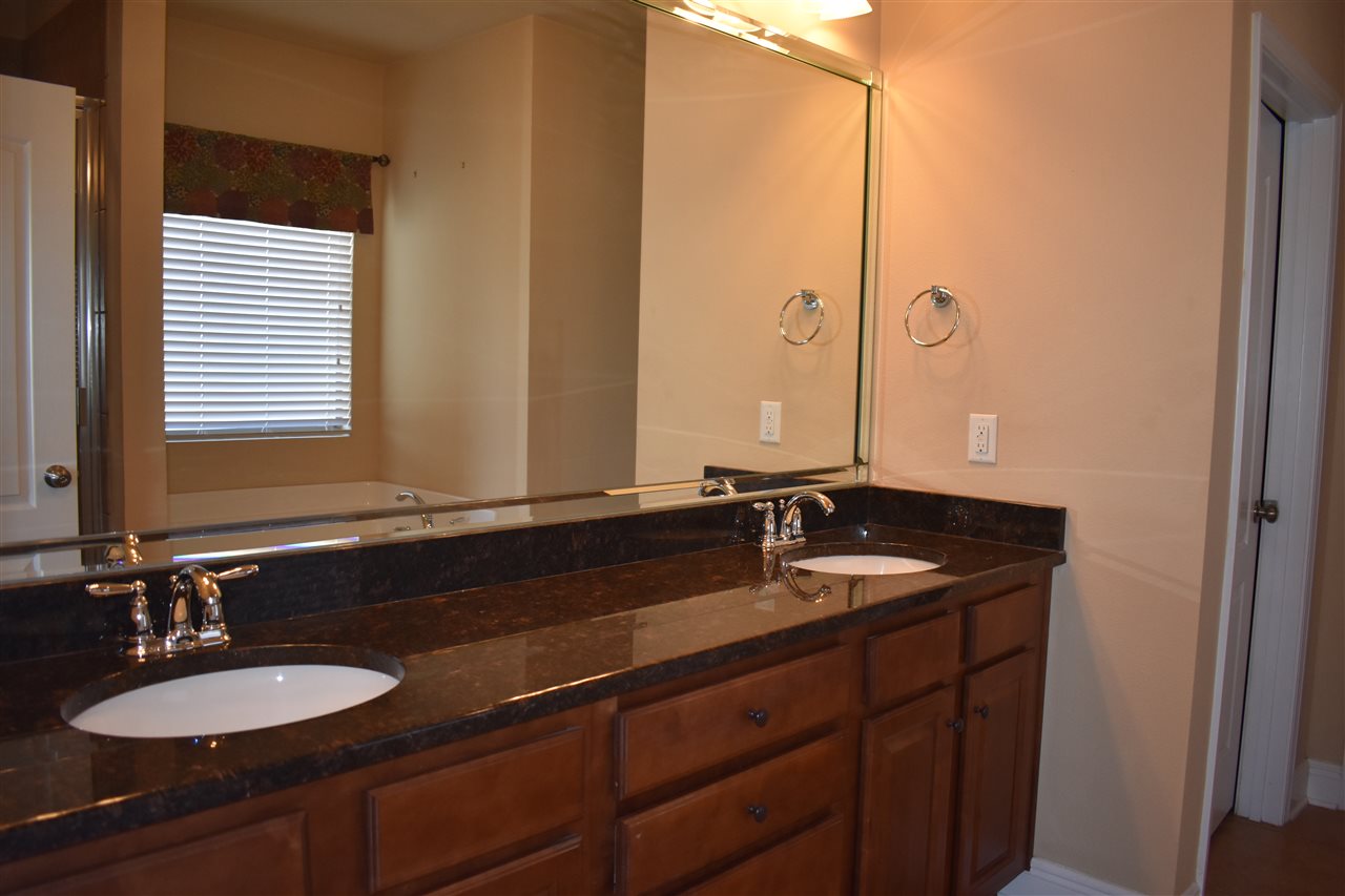 7089 Rocky Rd Loop Gulf Shores, AL 36542 - Photo 9 of 31