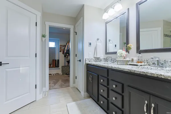 $689,900 | 709 West Shore Drive, Osceola, IN 46561