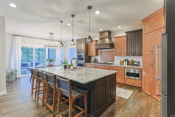 $689,900 | 709 West Shore Drive, Osceola, IN 46561