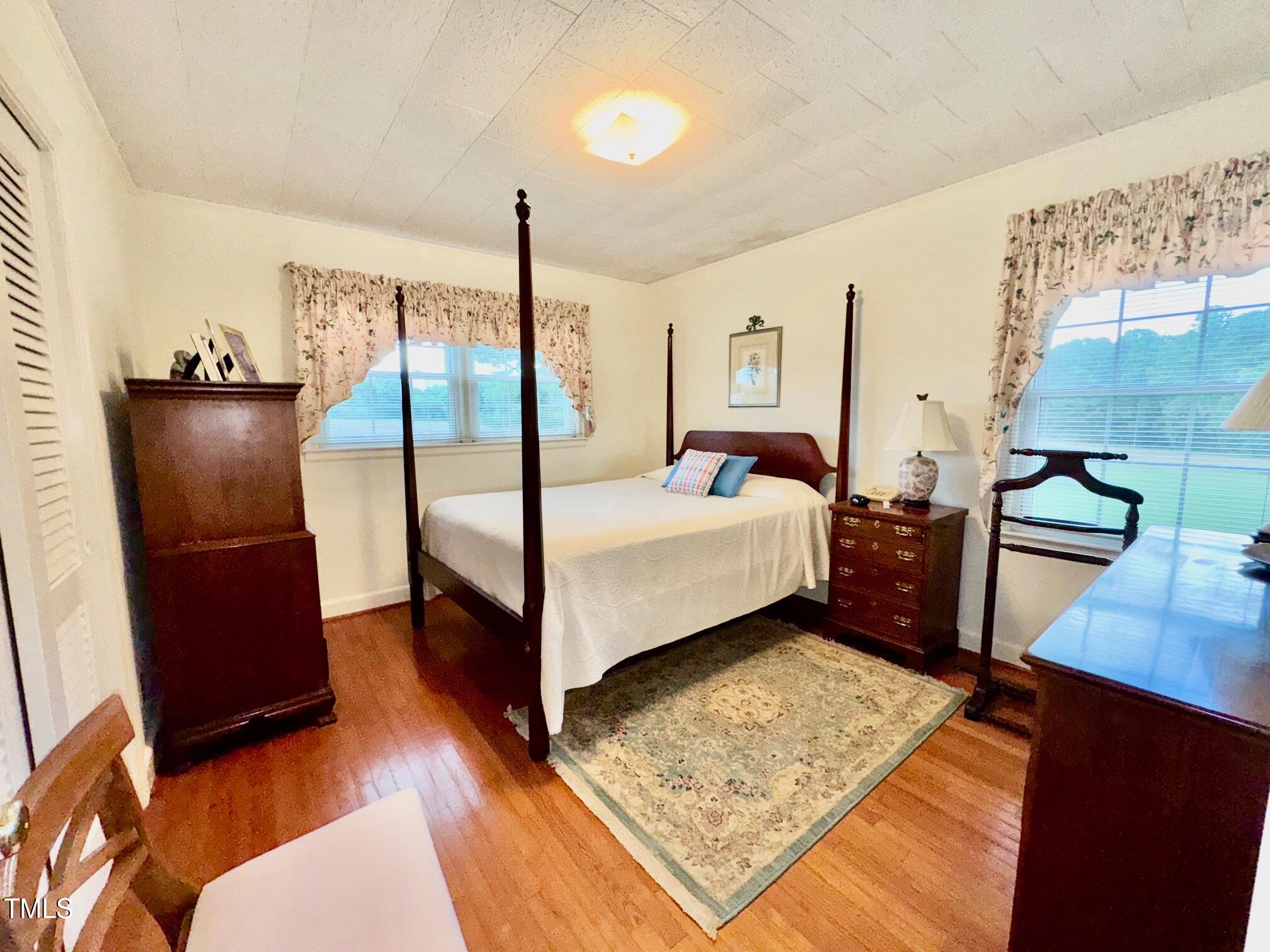 1829 Stewart Farm Road Henderson, NC 27537 - Photo 13 of 27 IMG_2498